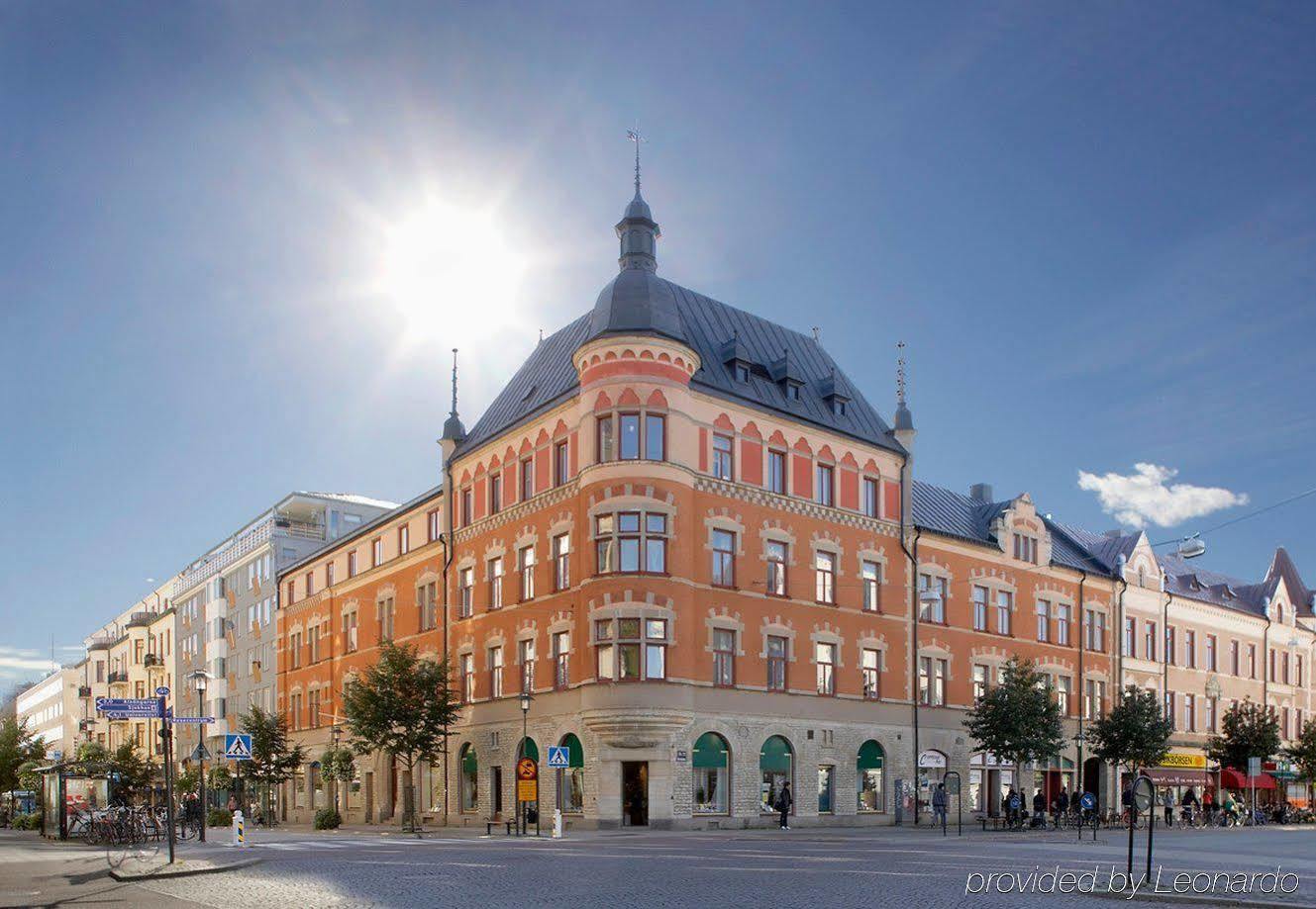 Hotell Hjalmar エレブルー エクステリア 写真